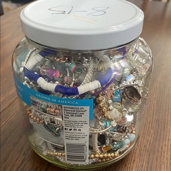 Mystery jewelry jar - Picture 2 of 3